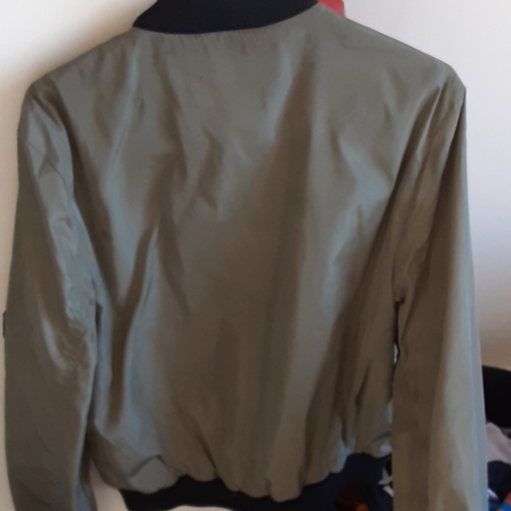Spring jacket - Picture 2 of 4